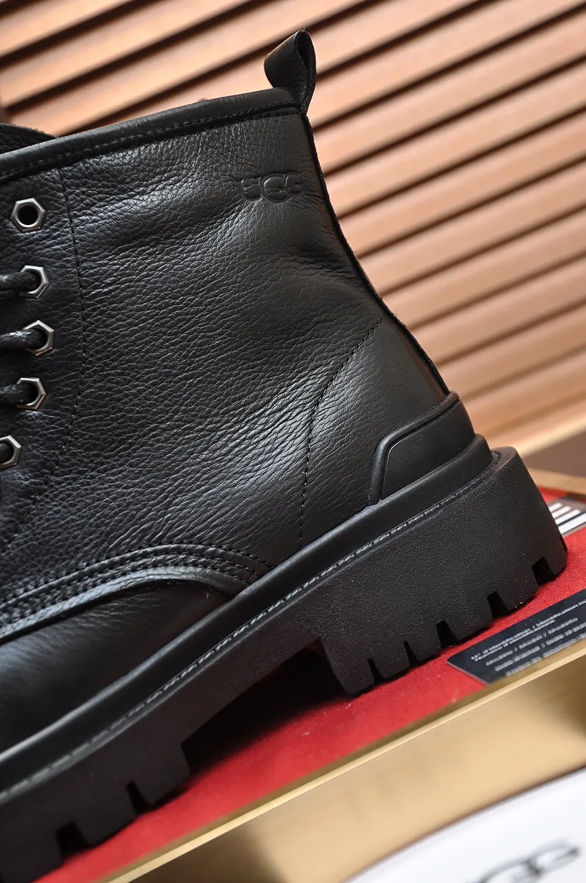 Men's shoes 💰640💶 [UGG] (full wool lining) top-end high-quality fur-in-one warm snow boots from Australia's warm luxury brand men's shoes, UGG-5877 official website synchronized, made of imported cowhide, carefully sewn...Imported rubber foam outsole (comfortable, soft, wear-resistant) The quality is really great...Exquisite workmanship, you can't put it down at first sight, available in sizes 39-44